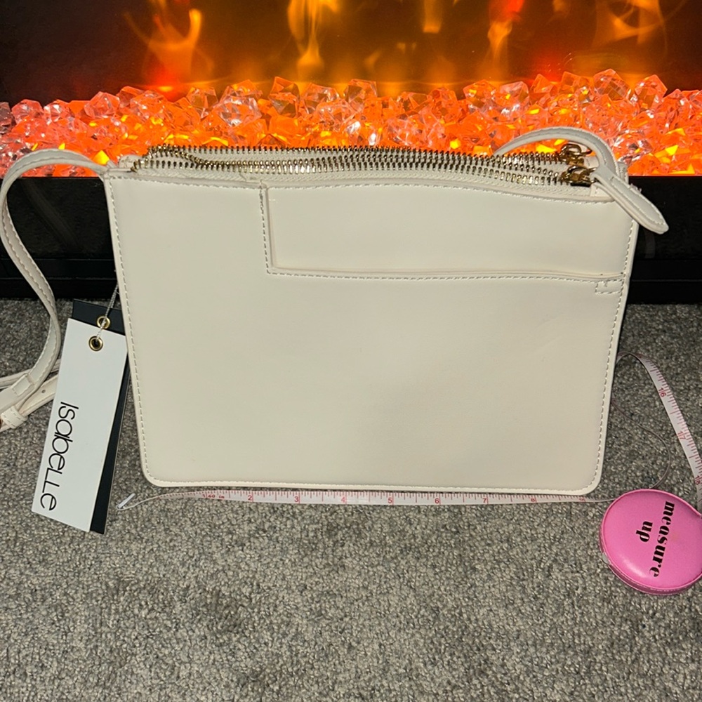 🦋Isabelle Vegan Leather bag 5/25$